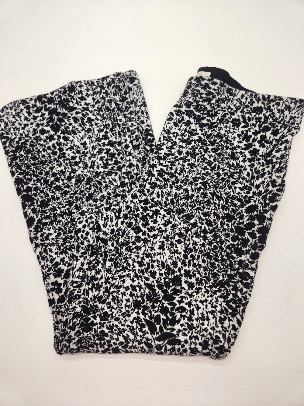 Maeve by Anthropologie Black White Floral Print Cropped Pull On Pants Women's M